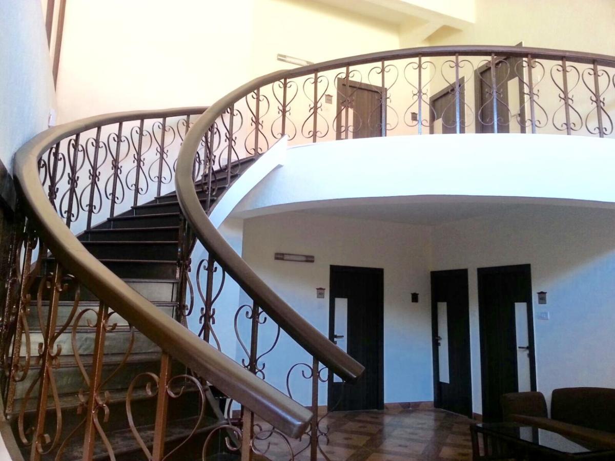 Adamo The Resort Матеран Екстериор снимка