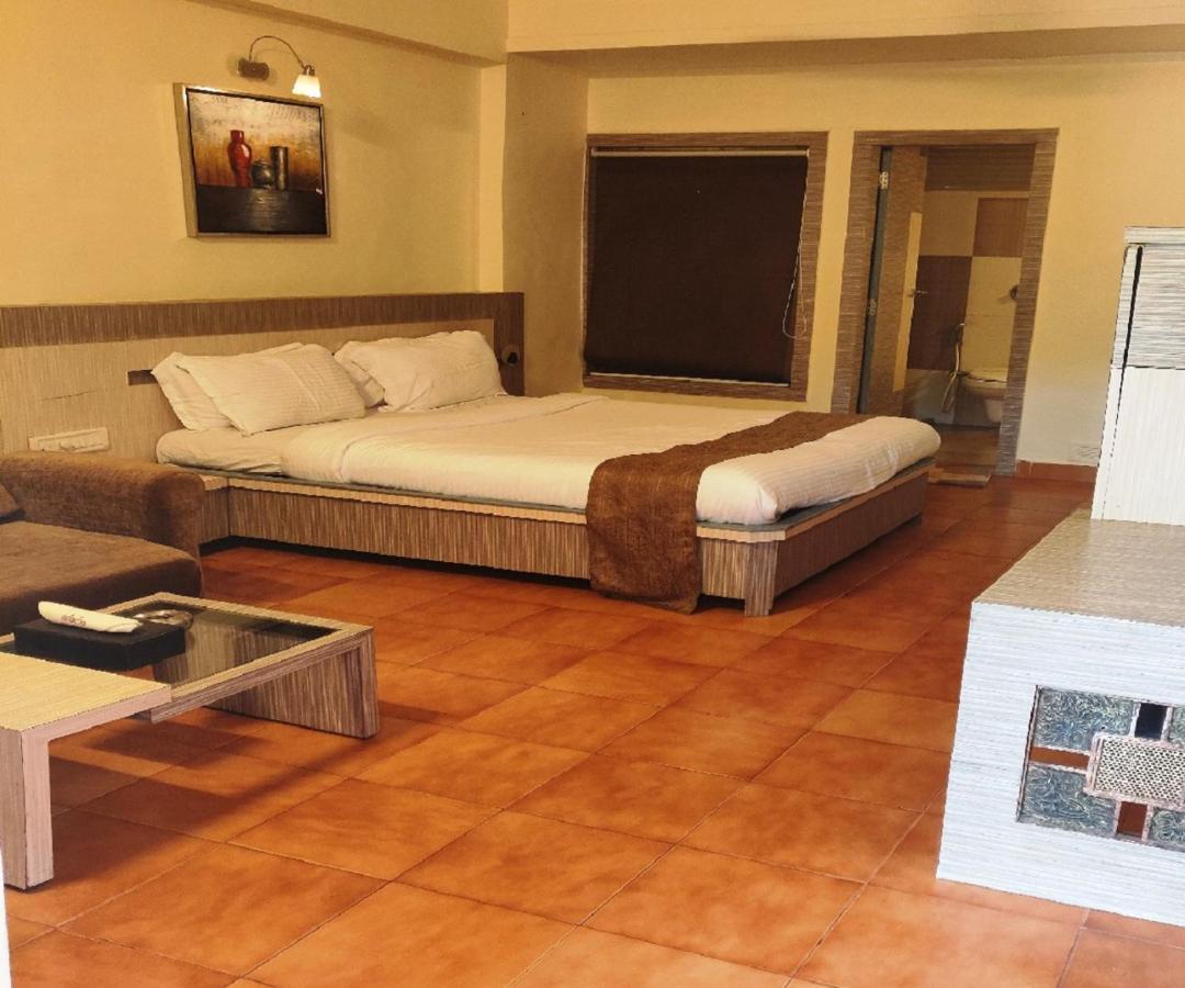 Adamo The Resort Матеран Екстериор снимка